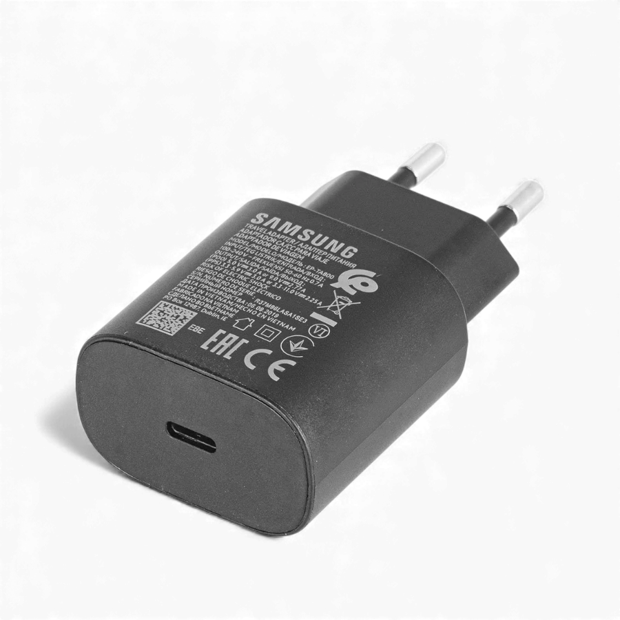 Samsung 25W USB-C PD Super Fast Charging Adapter | Available in Black & White